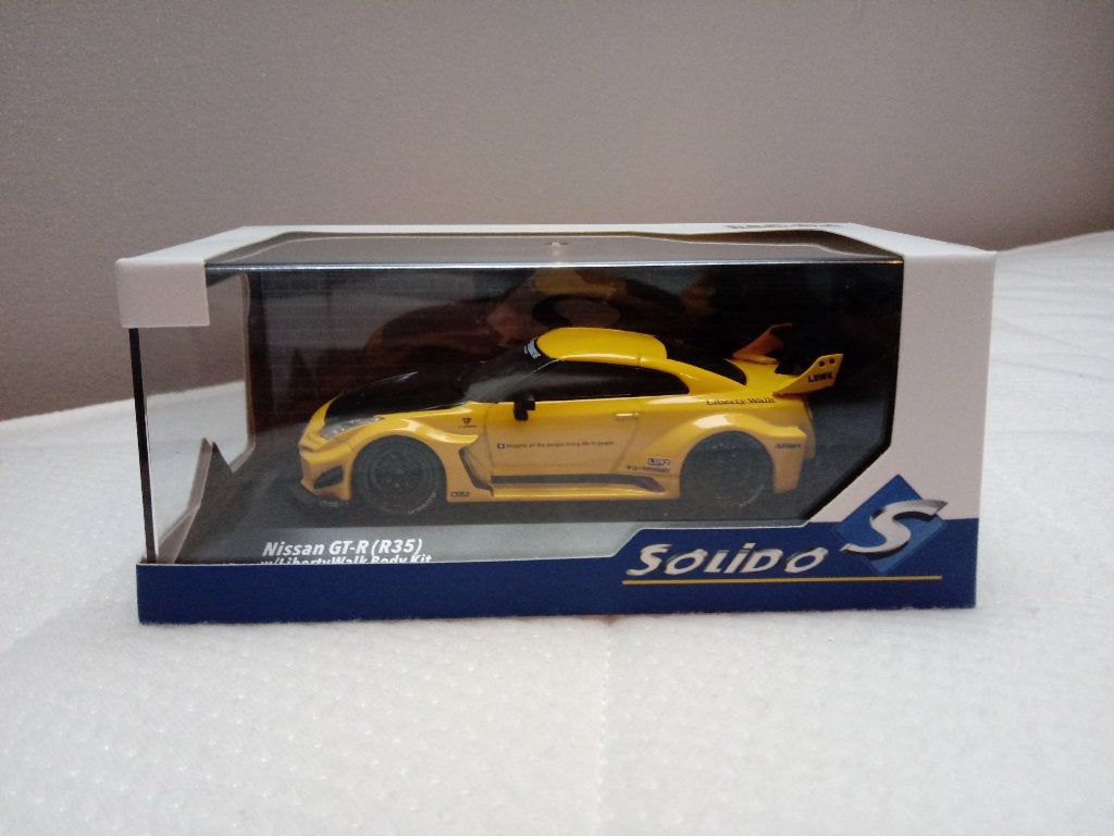 Nissan GT-R (R35) Liberty Walk bodykit 1/43 Solido, Ophalen, Nieuw, Auto, Solido