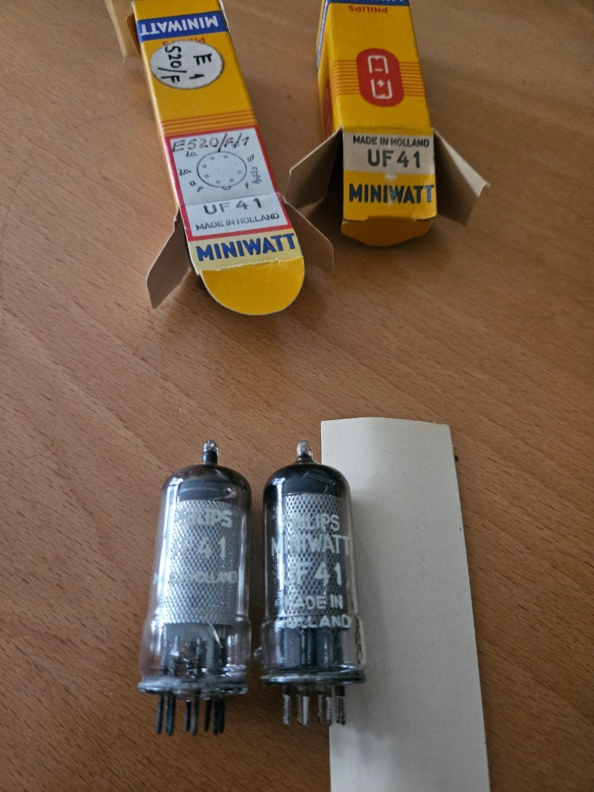 Philips (Miniwatt) UF41 buizen - Made in Holland, Ophalen of Verzenden