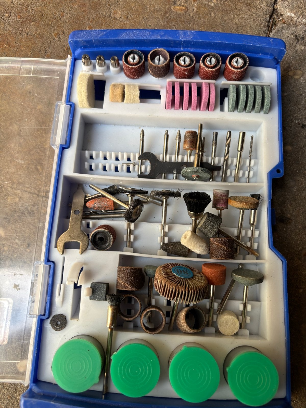 Multitool met 198-delige accessoire set, Ophalen of Verzenden, Gebruikt, Multitool, Overige merken