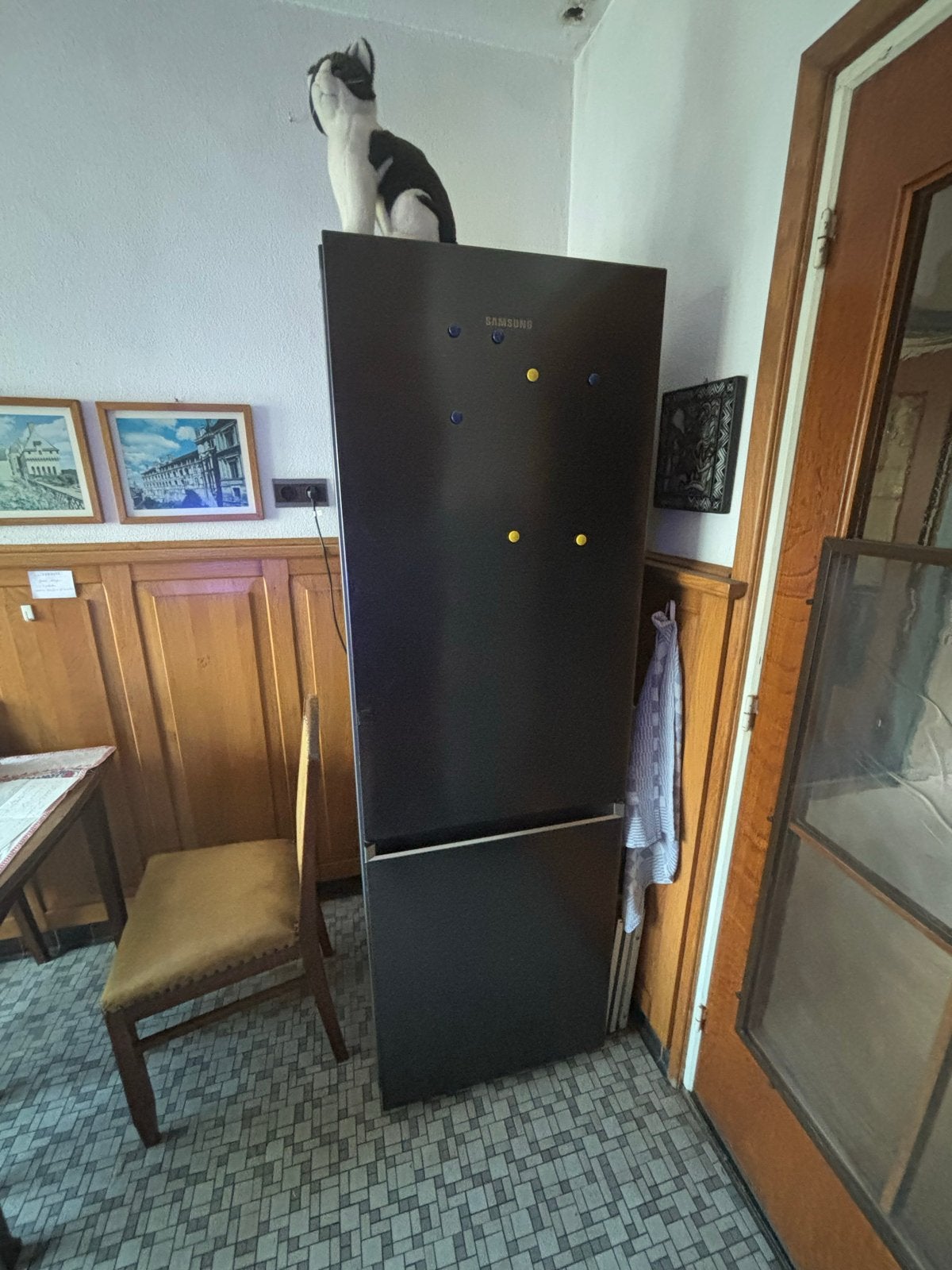 Samsung RB34T605CB1/EF Koel-vriescombinatie - Zwart, Ophalen, 200 liter of meer, 60 cm of meer, Met aparte vriezer