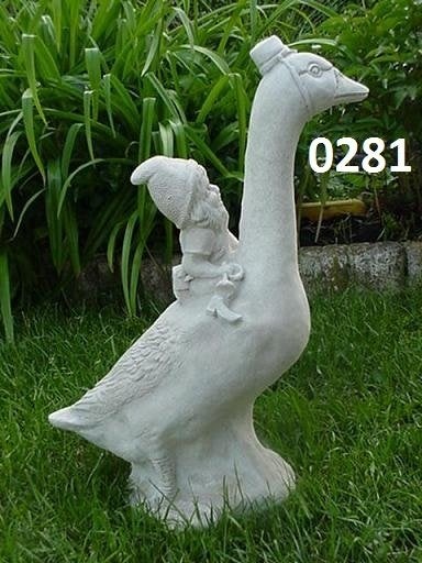Gans niels.  Nr 0281, Tuin en Terras, Ophalen, Nieuw, Beton, Mensenbeeld