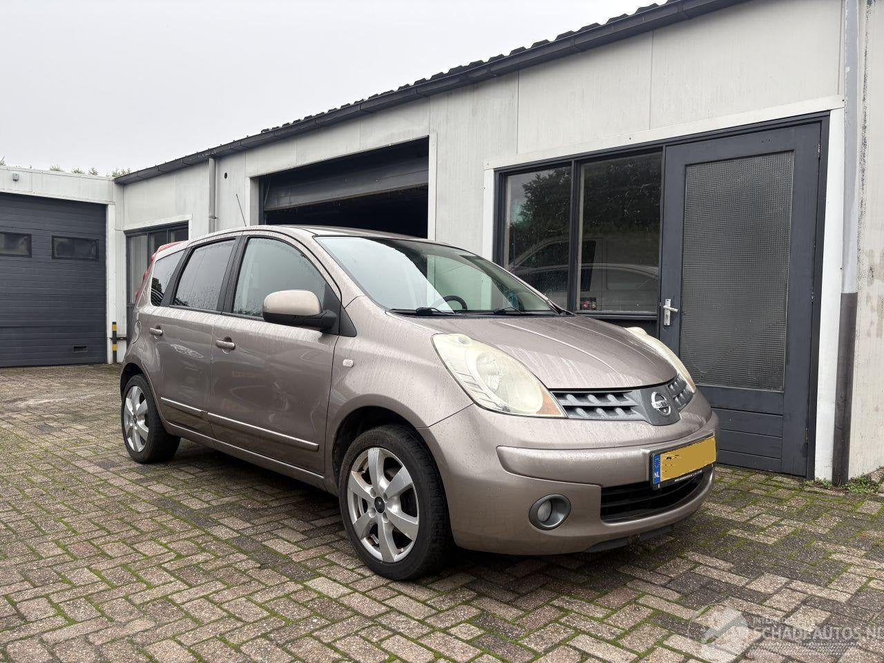 Nissan Note 1.6 life (bj 2008), Auto diversen, Bruin, Handgeschakeld, Germany@nissan-services.eu, 1598 cc