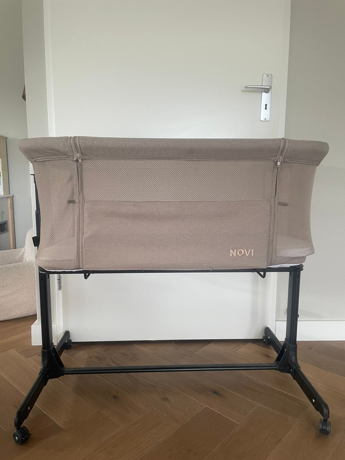 Novi Baby Cosleeper, beige. Als nieuw!, Ophalen, Zo goed als nieuw, Overige typen