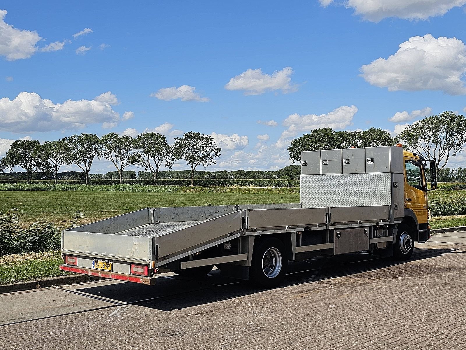 MERCEDES-BENZ ATEGO 1218 l, Auto's, Euro 5, 2 stoelen, 177 pk, Te koop