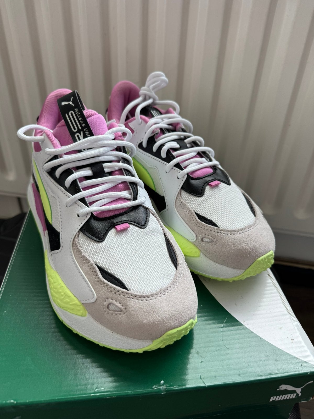 Nieuwe puma mirage sport, Nieuw, Ophalen of Verzenden, Sneakers of Gympen, Roze