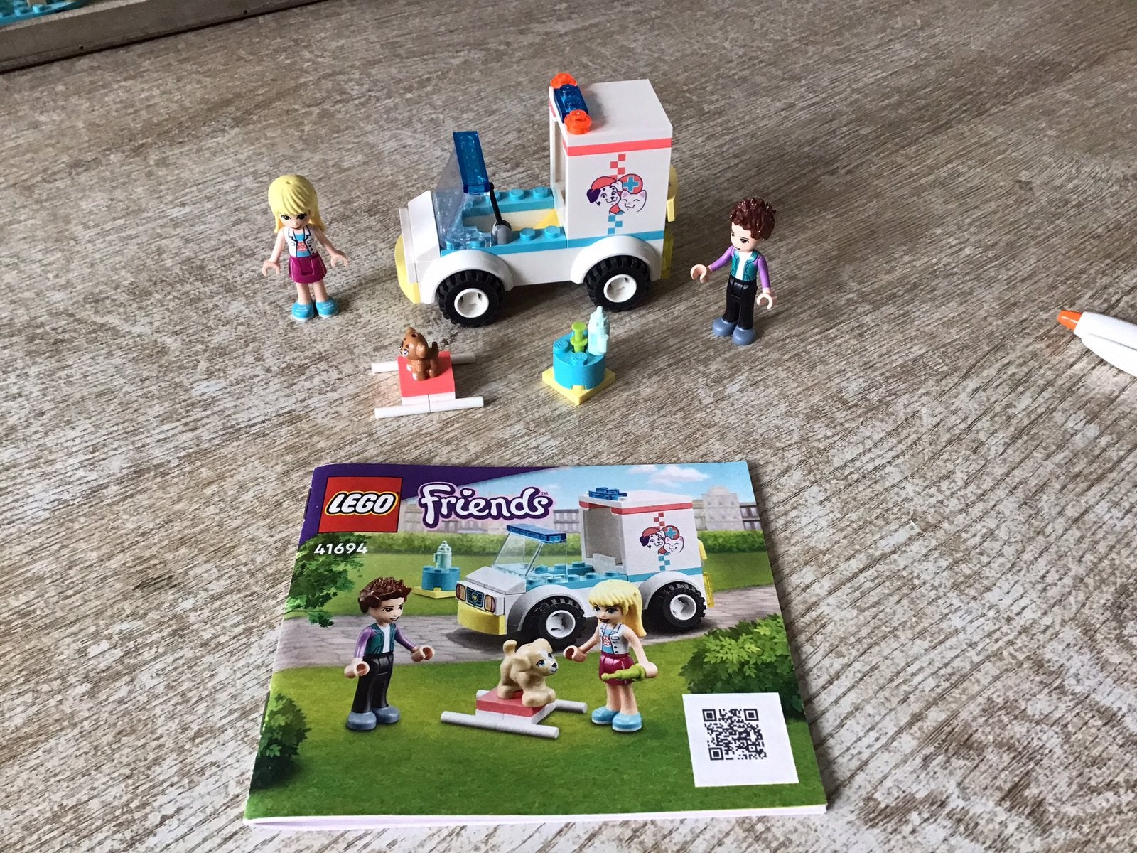 Lego friends Dierenambulance 41694, Ophalen of Verzenden, Zo goed als nieuw