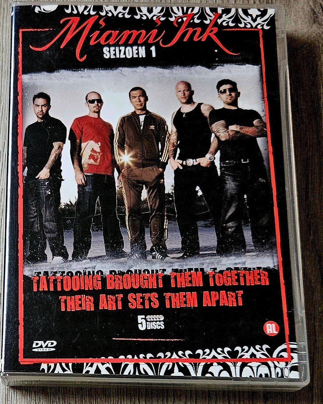 Miami Ink - Seizoen 1 - DVD Boxset - 5 Discs, Vanaf 12 jaar, Ophalen of Verzenden, Gebruikt, Overige genres