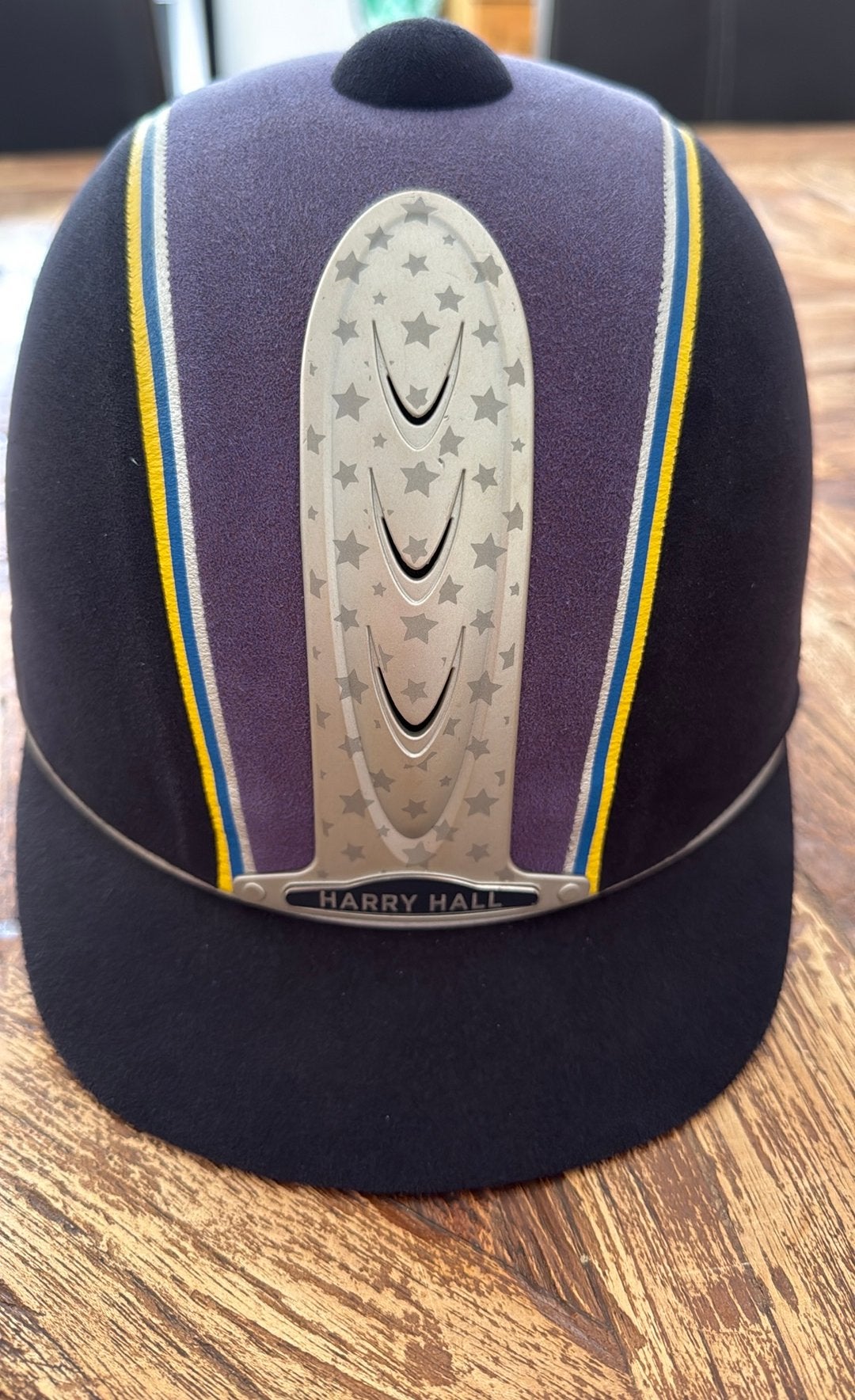 Mooie Harry Hall cap blauw paars maat 55, Dieren en Toebehoren, Paardrijkleding, Ophalen of Verzenden, Zo goed als nieuw