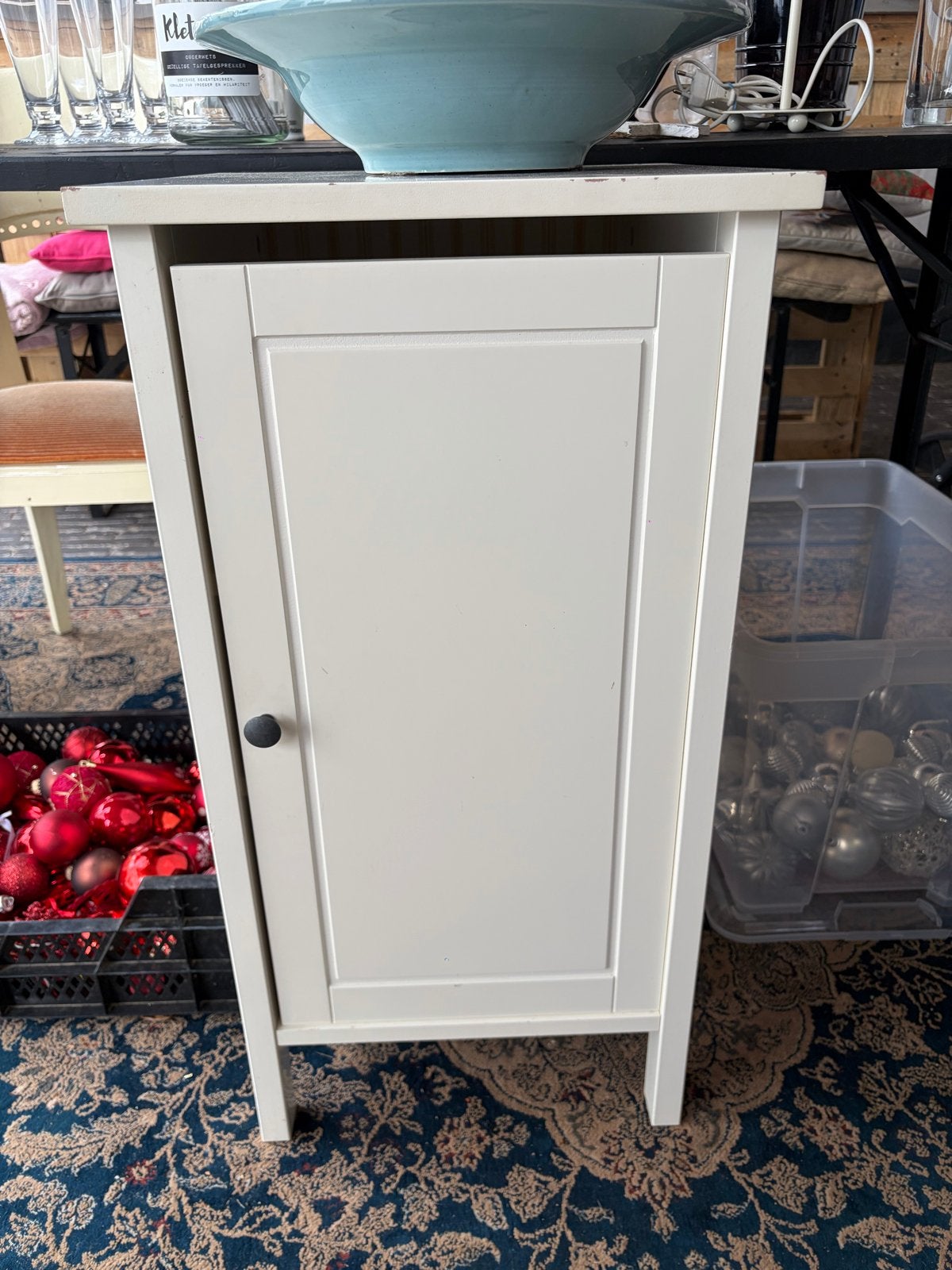 IKEA Hemnes nachtkastje, Gebruikt, Minder dan 45 cm, Ophalen of Verzenden, 70 cm of meer