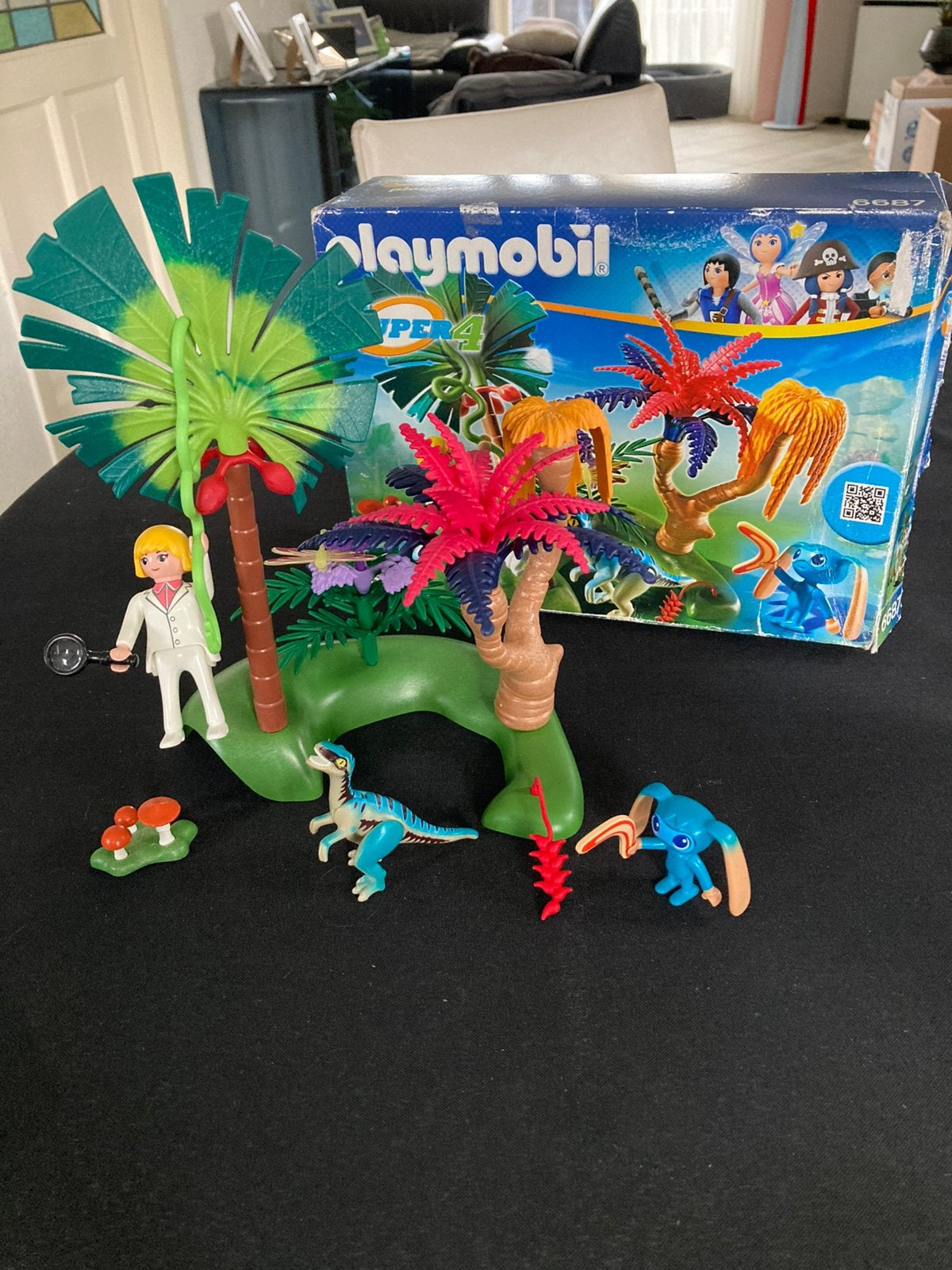 Playmobil verlaten wereld met alien en raptor 6687 + ovv, Kinderen en Baby's, Speelgoed | Playmobil, Ophalen of Verzenden, Zo goed als nieuw