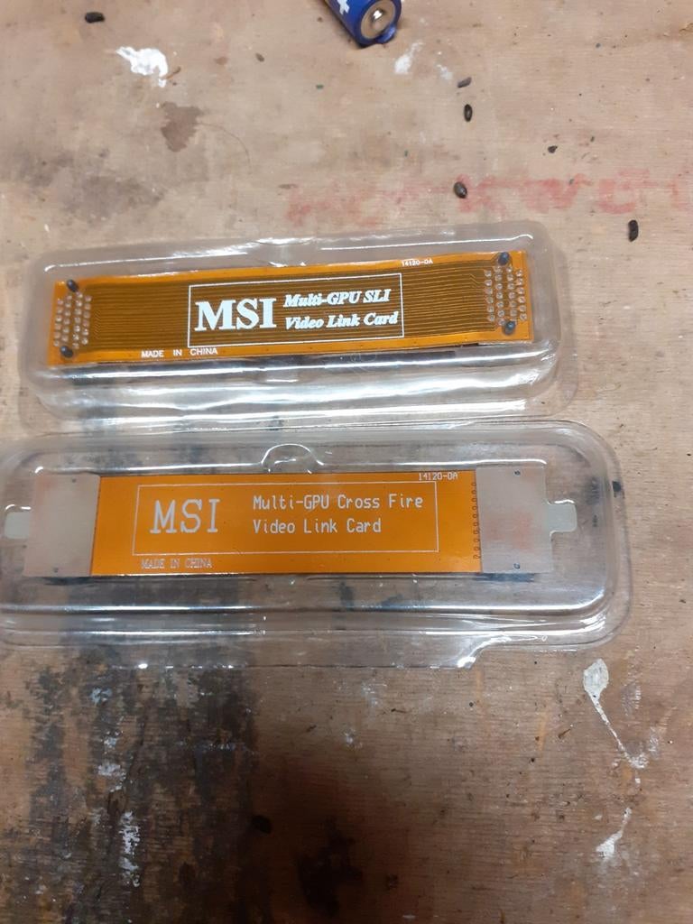 MSI Multi-GPU SLI en CrossFire Video Link Cards, Computers en Software, Videokaarten, Ophalen, Nieuw, GDDR5, PCI-Express 4