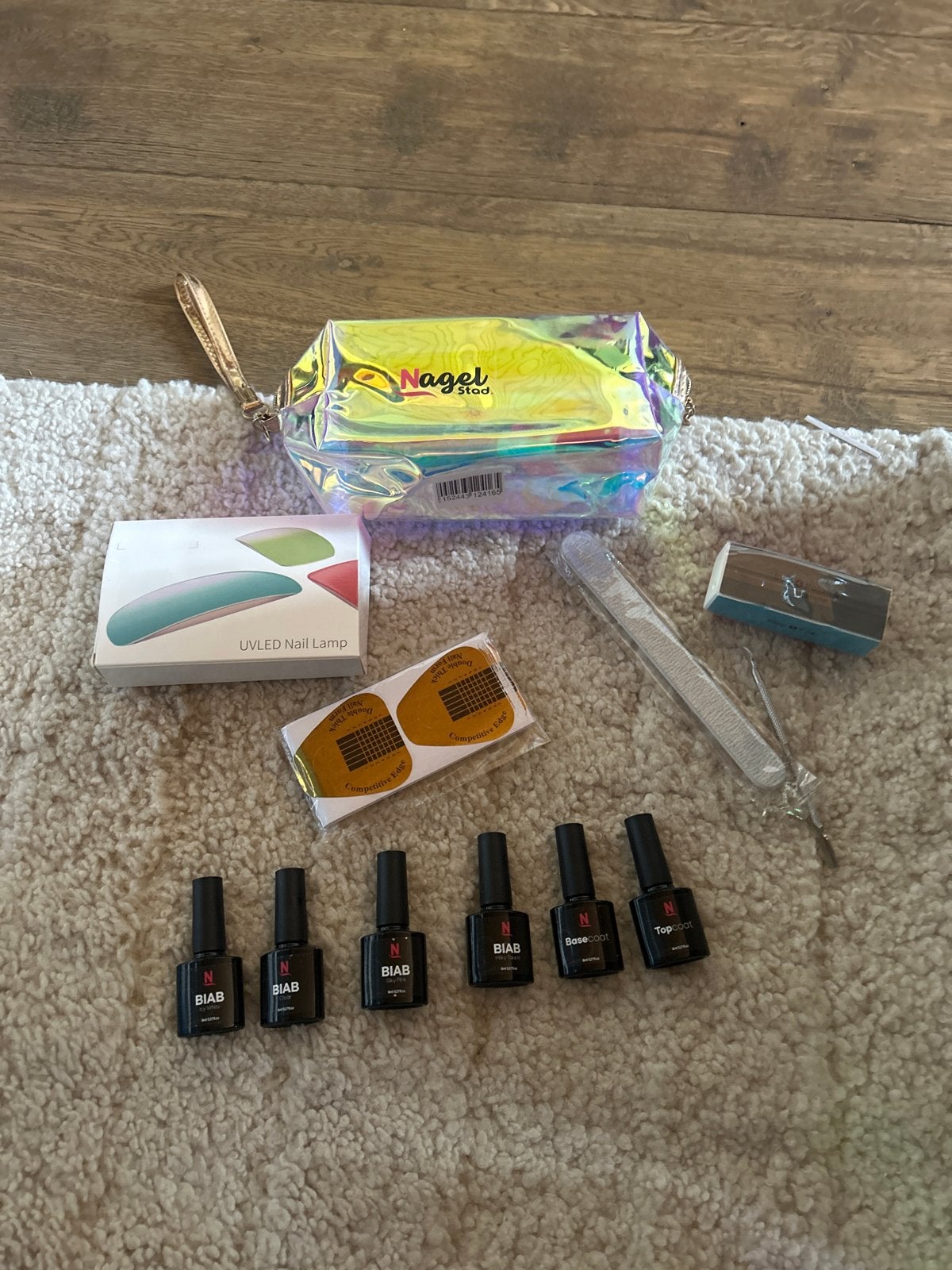 Leuk setje om zelf je nagels te doen, Sieraden, Tassen en Uiterlijk, Uiterlijk | Cosmetica en Make-up, Ophalen of Verzenden
