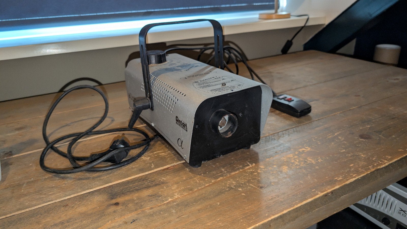 Antari f-80z Rookmachine, Ophalen, Zo goed als nieuw, Rookmachine