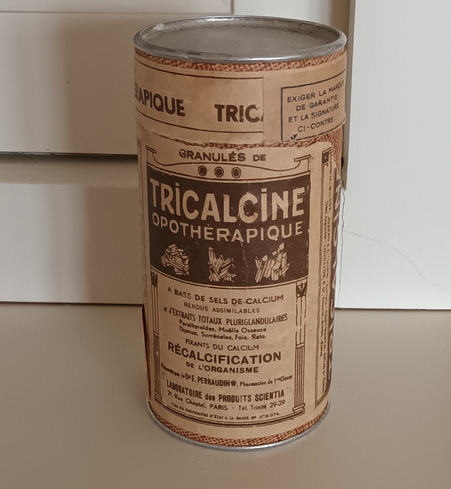 Vintage Ticalcine Opotherapie blikje - Antiek medicijn, Ophalen of Verzenden