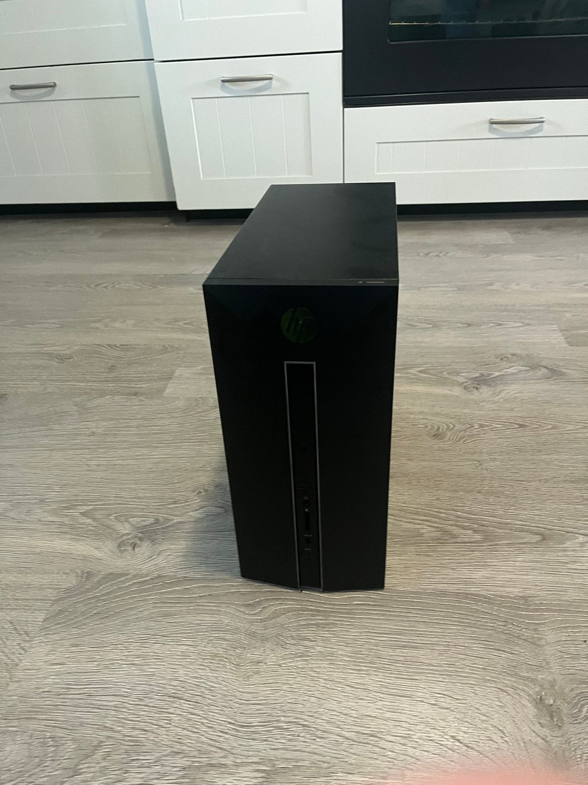 HP Pavilion Desktop, Computers en Software, Ophalen, Zo goed als nieuw, Gaming, HDD
