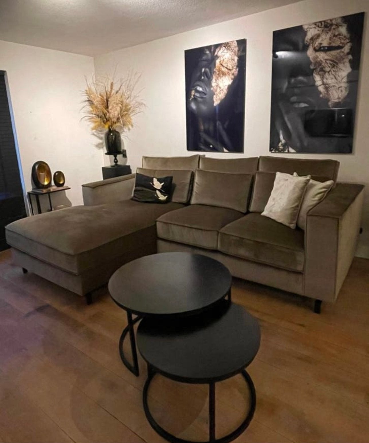 Mooie taupe loungebank, Ophalen, 250 tot 300 cm, 100 tot 125 cm, Hoekbank
