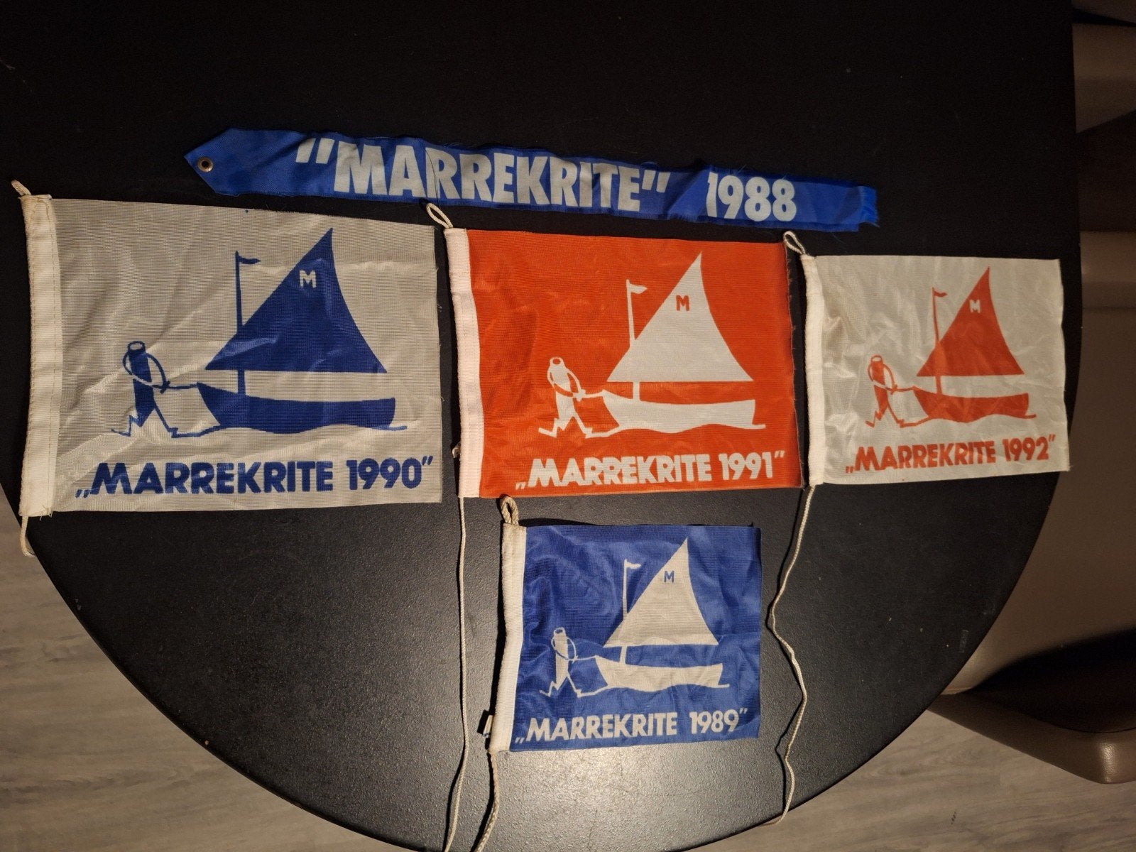 Marrekrite vlaggetjes/vaantjes 1988 t/m 1992, Ophalen of Verzenden