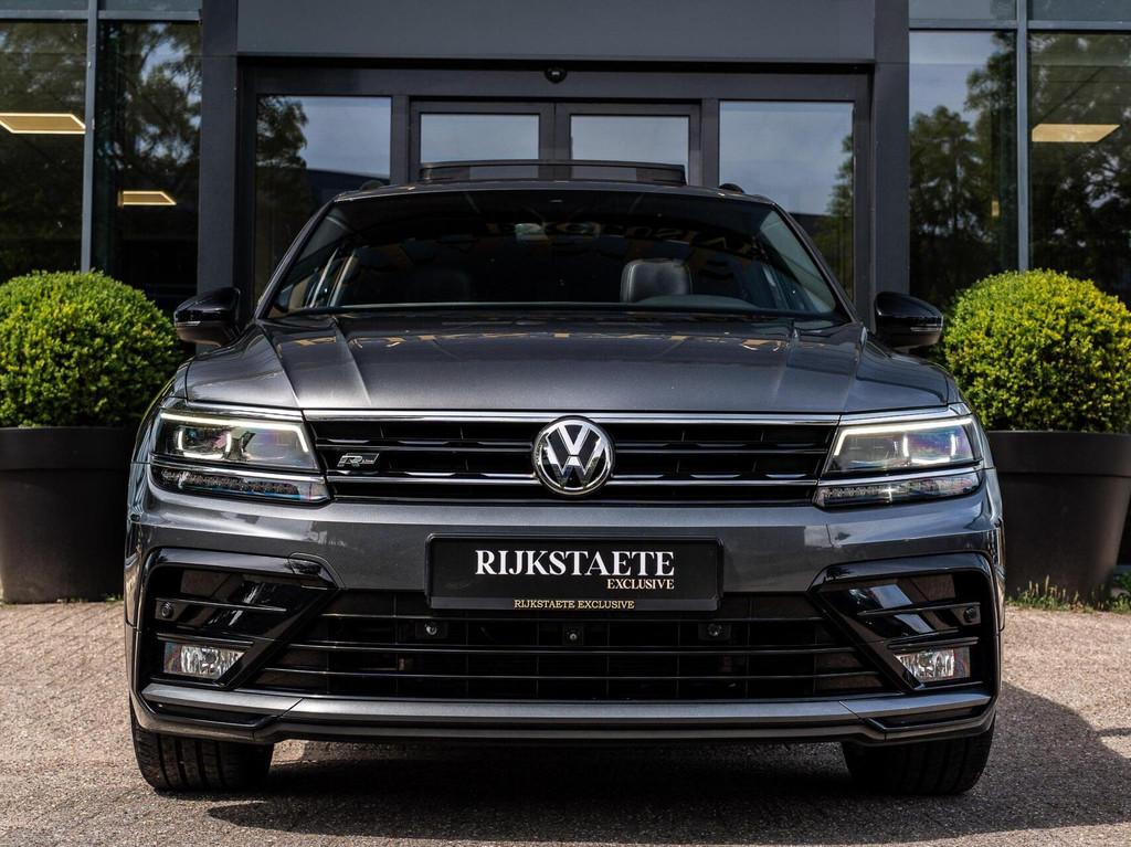 Volkswagen Tiguan 2.0 TDI 4Motion|PANO|MEMORY|360|19''|ACC, Auto's, Automaat, Bedrijf, Diesel, Vierwielaandrijving