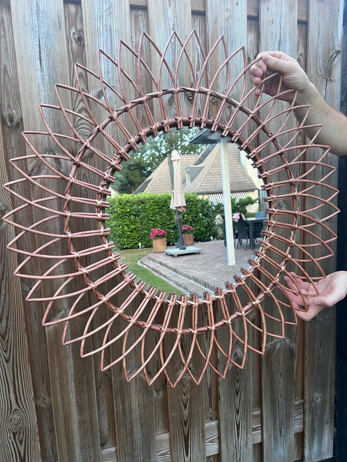 Xenos rotan zonnespiegel - 76 cm doorsnede, Huis en Inrichting, Woonaccessoires | Spiegels, Ophalen, Rond, Nieuw, 75 tot 100 cm