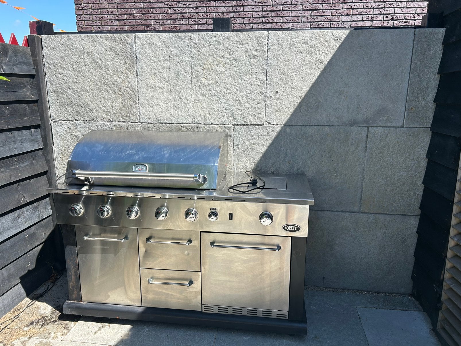 Boretti buitenkeuken, Ophalen, Gebruikt, Gas