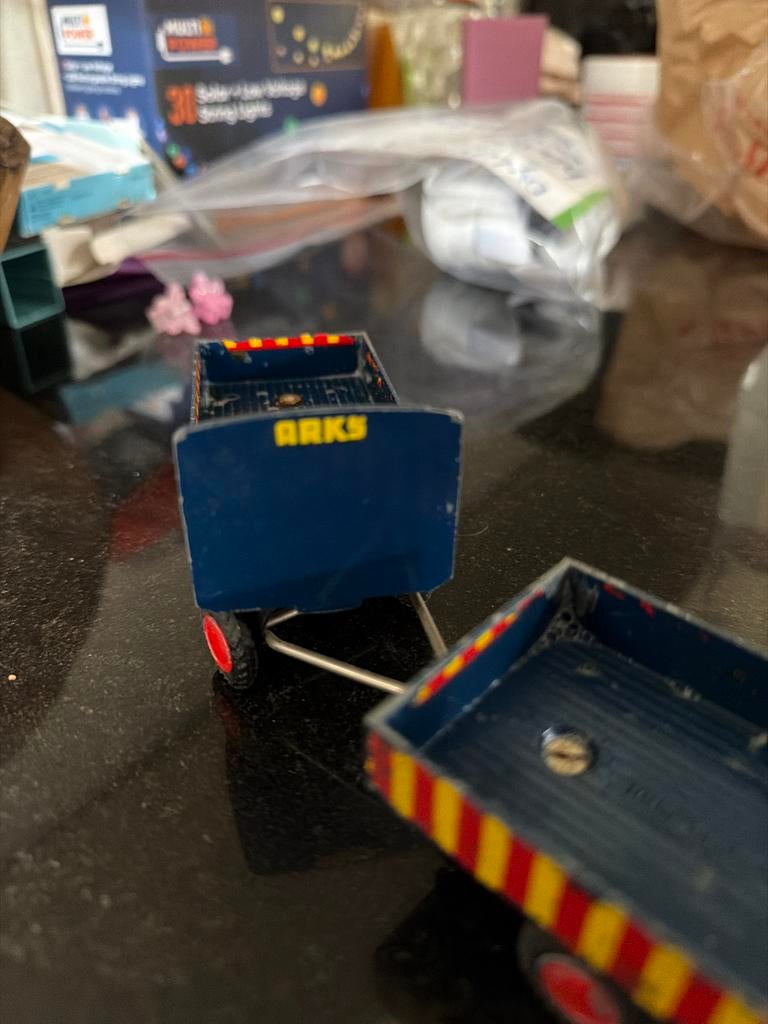 Zeldzame originele Lion Car Arks beschuit vrachtwagen, Nl, Gebruikt, Ophalen of Verzenden, Lion Car