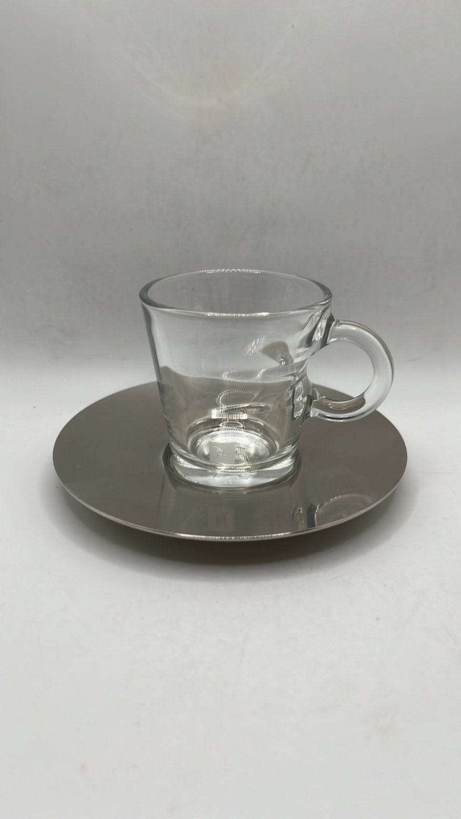 Nespresso espresso kop en schotel, designatelier Oï, Verzamelen, Merken en Reclamevoorwerpen, Zo goed als nieuw, Overige typen