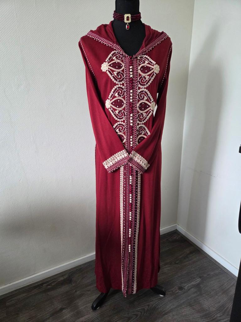 Mooie jellaba te koop!, Ophalen of Verzenden, Zo goed als nieuw, Overige typen