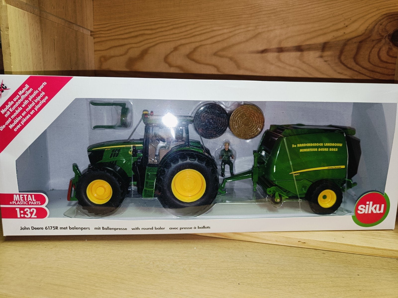 John Deere 6175 r met pers beurs model Hardenberg, Verzenden, Nieuw, Tractor of Landbouw, Overige merken