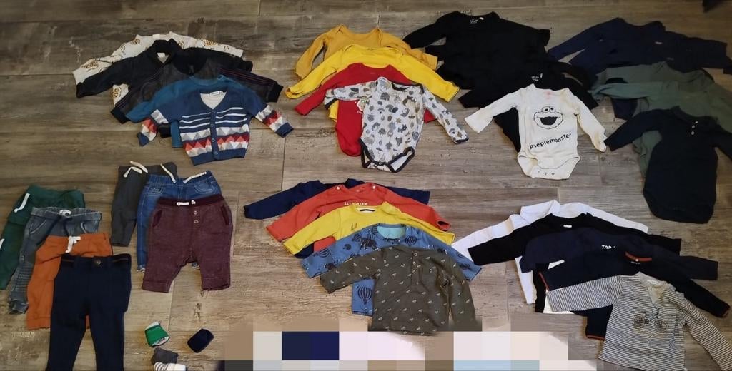 Winterpakket jongen maat 62/68 – 41 stuks, Kinderen en Baby's, Kinderkleding | Kinder-kledingpakketten, Gebruikt, Ophalen of Verzenden
