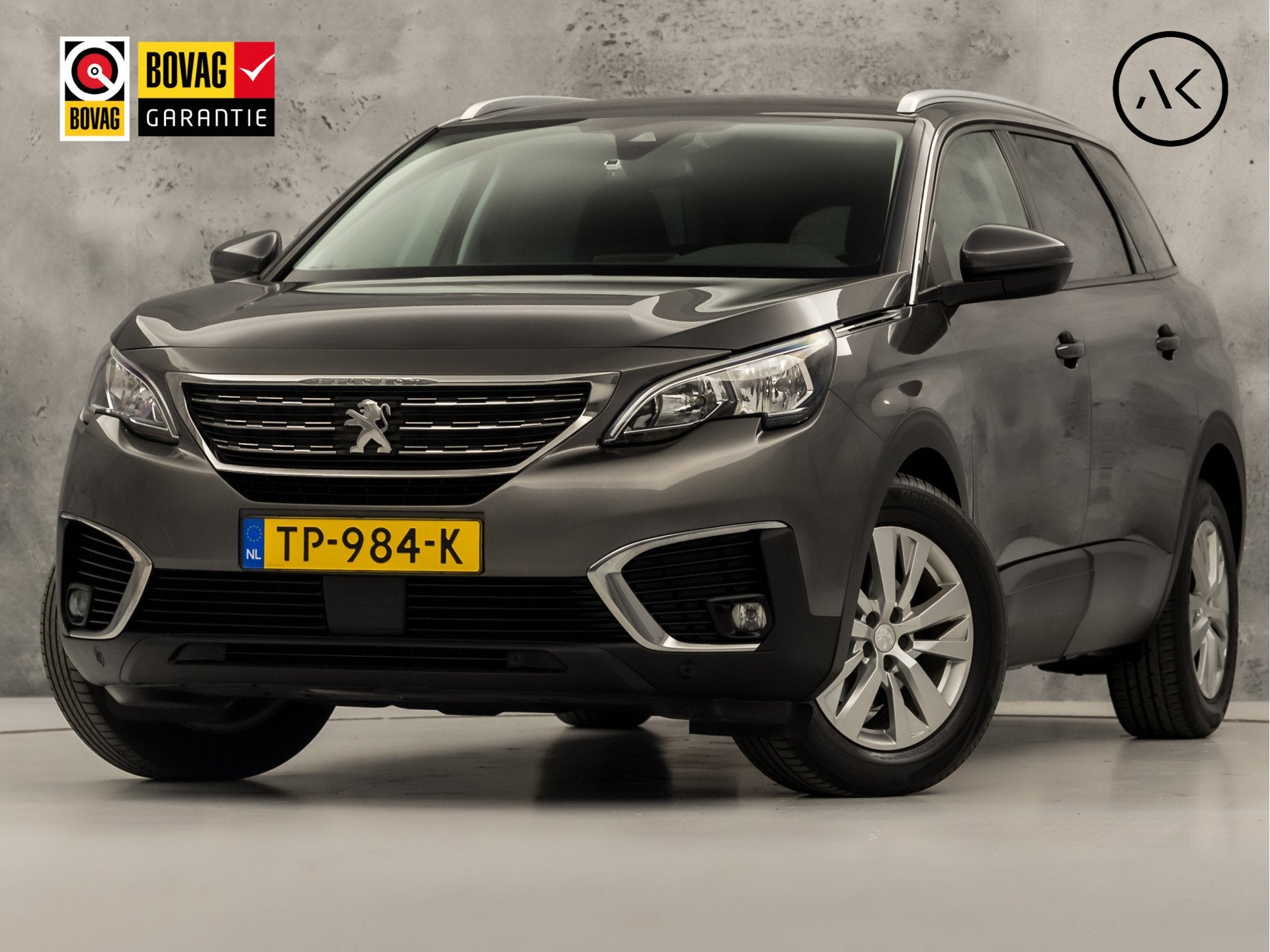 Peugeot 5008 1.2 PureTech Sport 7 Persoons (APPLE CARPLAY, G, Auto's, Voorwielaandrijving, 12 maanden, Stof, Gebruikt