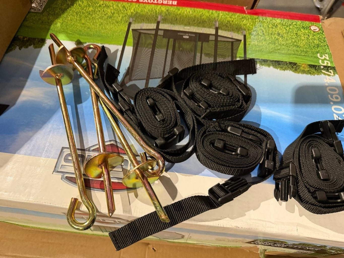 Anker set Berg voor trampoline nieuw, Ophalen of Verzenden, Nieuw