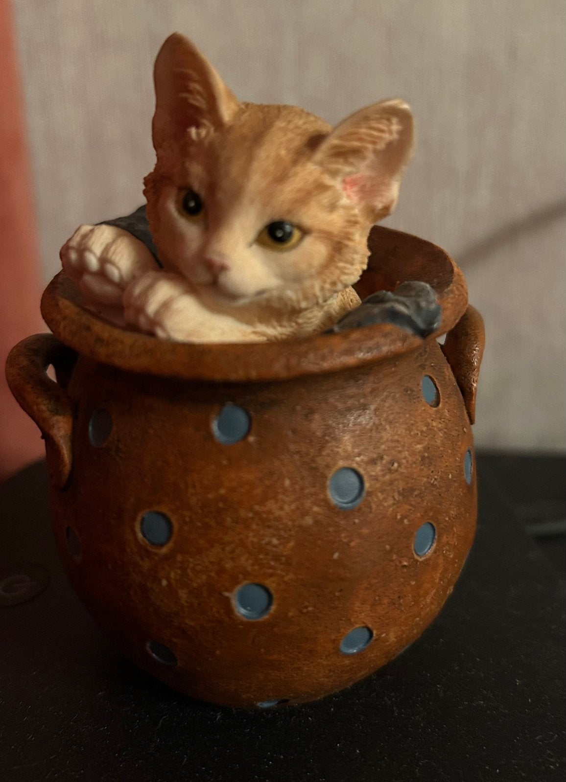 Schattig katje (Binkie) in pot - van Francien, Ophalen of Verzenden, Zo goed als nieuw, Dier