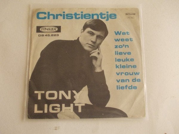 Vinylsingles tony light gezocht, Ophalen of Verzenden, Zo goed als nieuw, Overige formaten, Levenslied of Smartlap