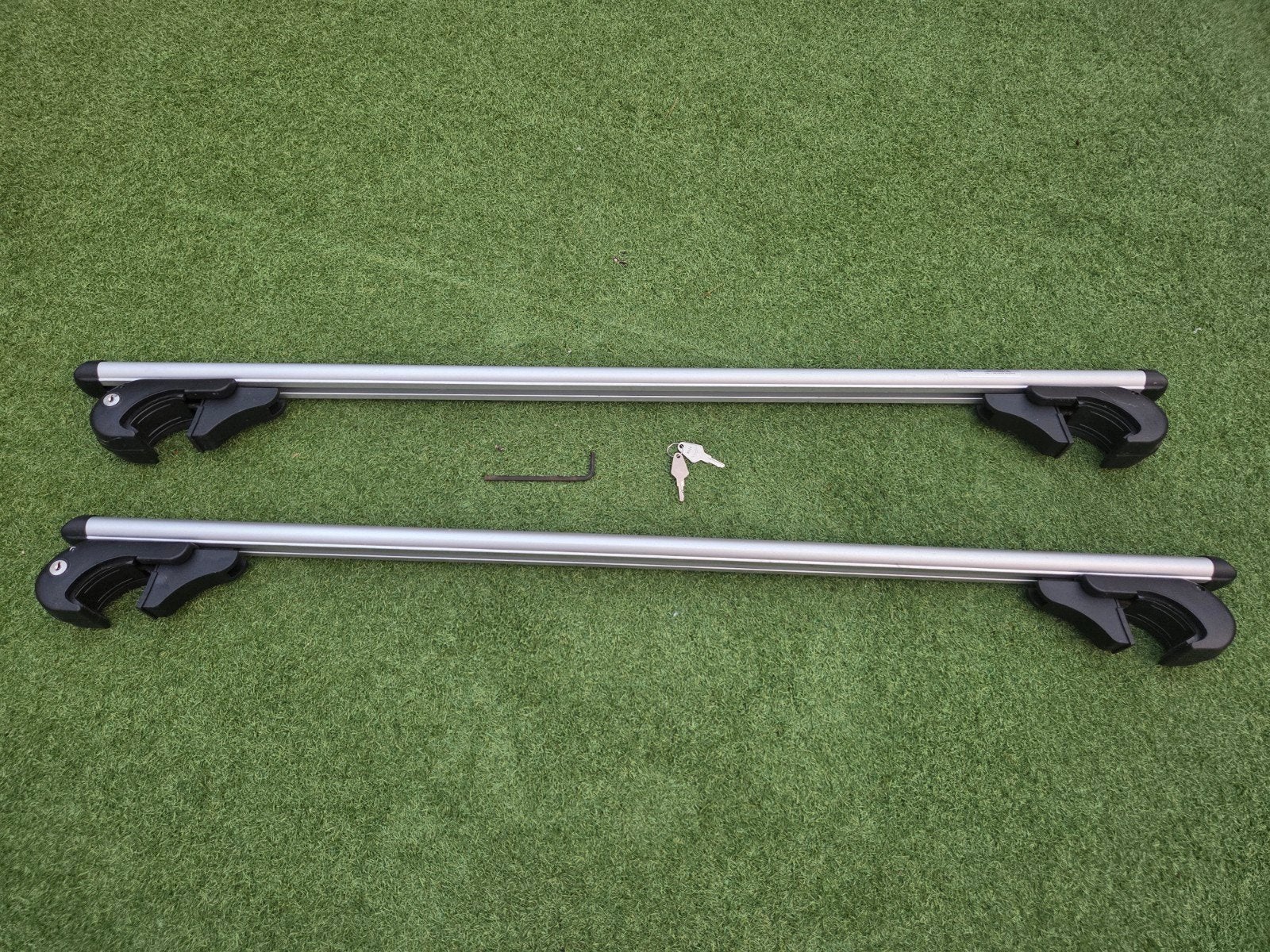 Menabo Brio dakdragers - Max. 90kg, Ophalen, Gebruikt