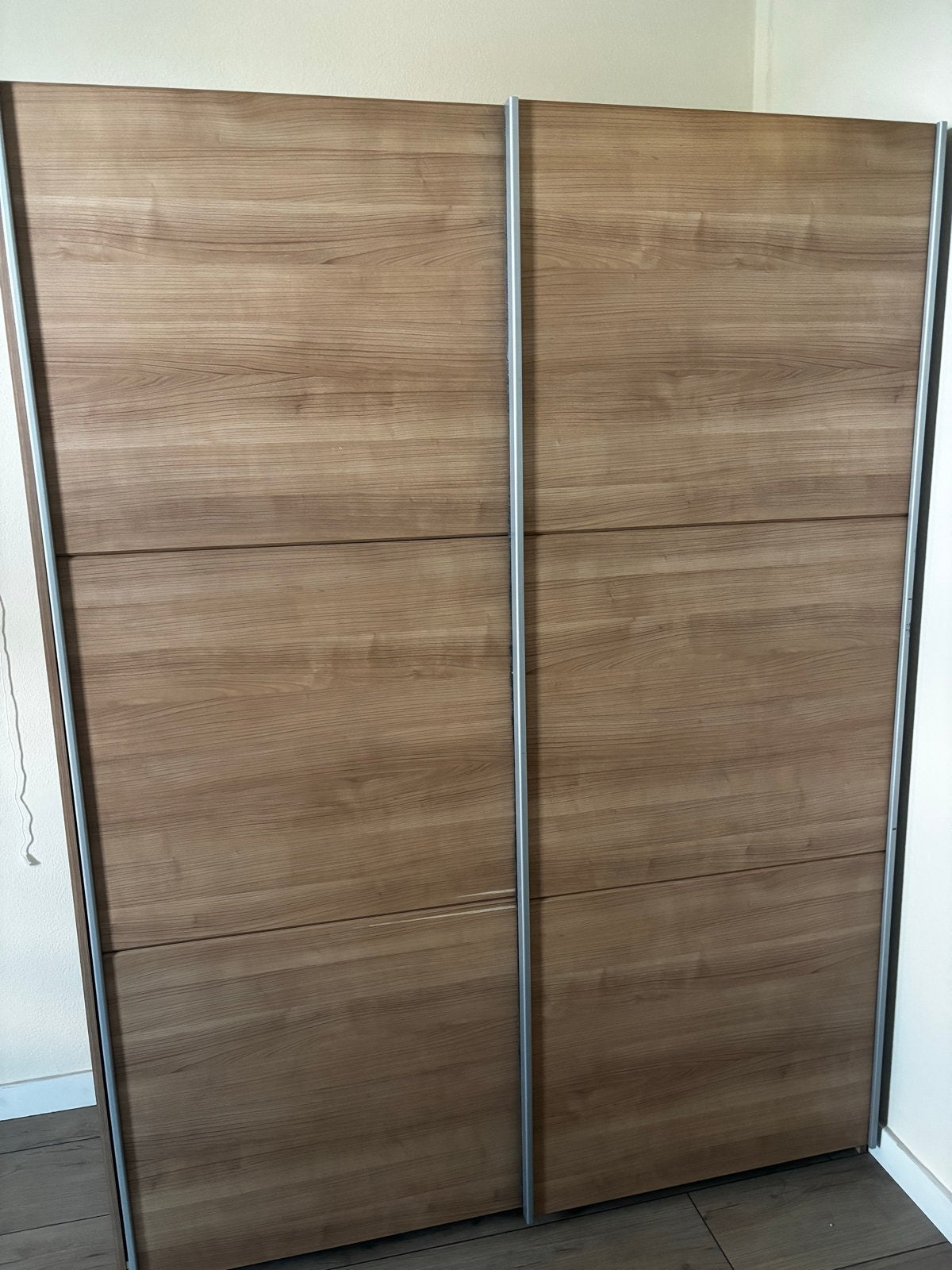 Ruime kledingkast met schuifdeuren - 200x150x60 cm, Huis en Inrichting, Ophalen, Gebruikt, 100 tot 150 cm, 200 cm of meer