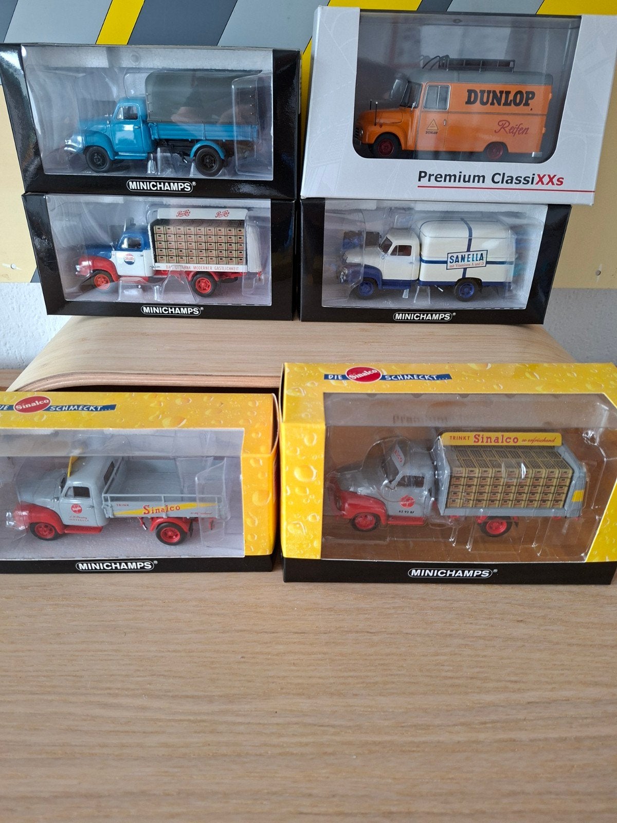 Opel blitz  minichamps   van alles wat, Ophalen of Verzenden, Auto, MiniChamps