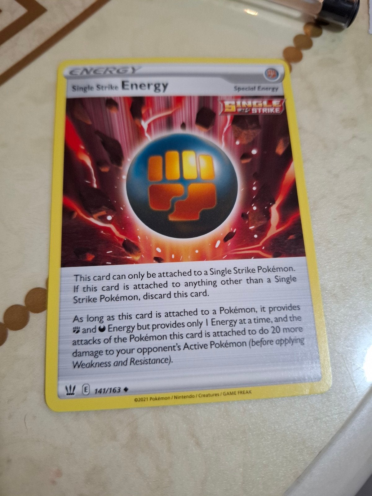 Pokémon TCG: Single Strike Energy Kaart 141/163, Ophalen of Verzenden, Zo goed als nieuw, Losse kaart