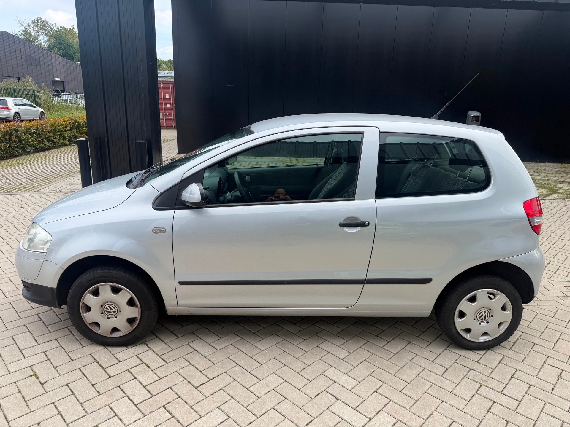Volkswagen Fox 1.4 Trendline Trekhaak NL Auto NAP, Auto's, Voorwielaandrijving, Zwart, 4 stoelen, Origineel Nederlands