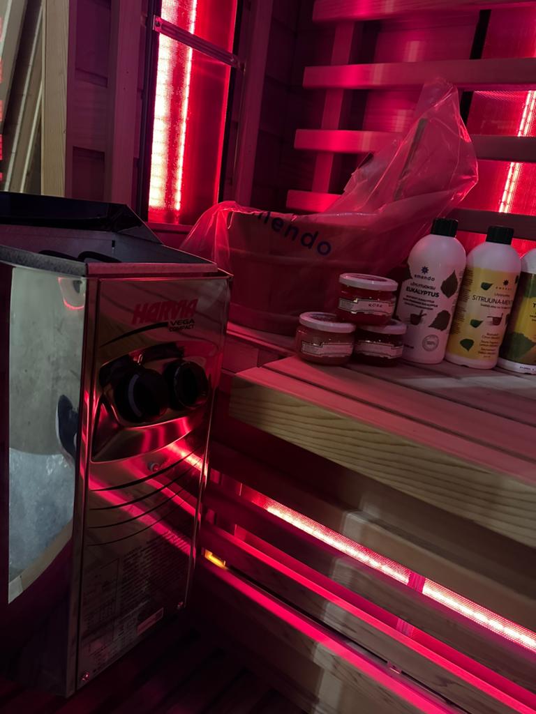 COMBI SAUNA INFRAROOD MET OPGIETKACHEL GRATIS BEZORGD! 🚚, Sport en Fitness, Sauna, Ophalen of Verzenden, Zo goed als nieuw, Fins of Traditioneel
