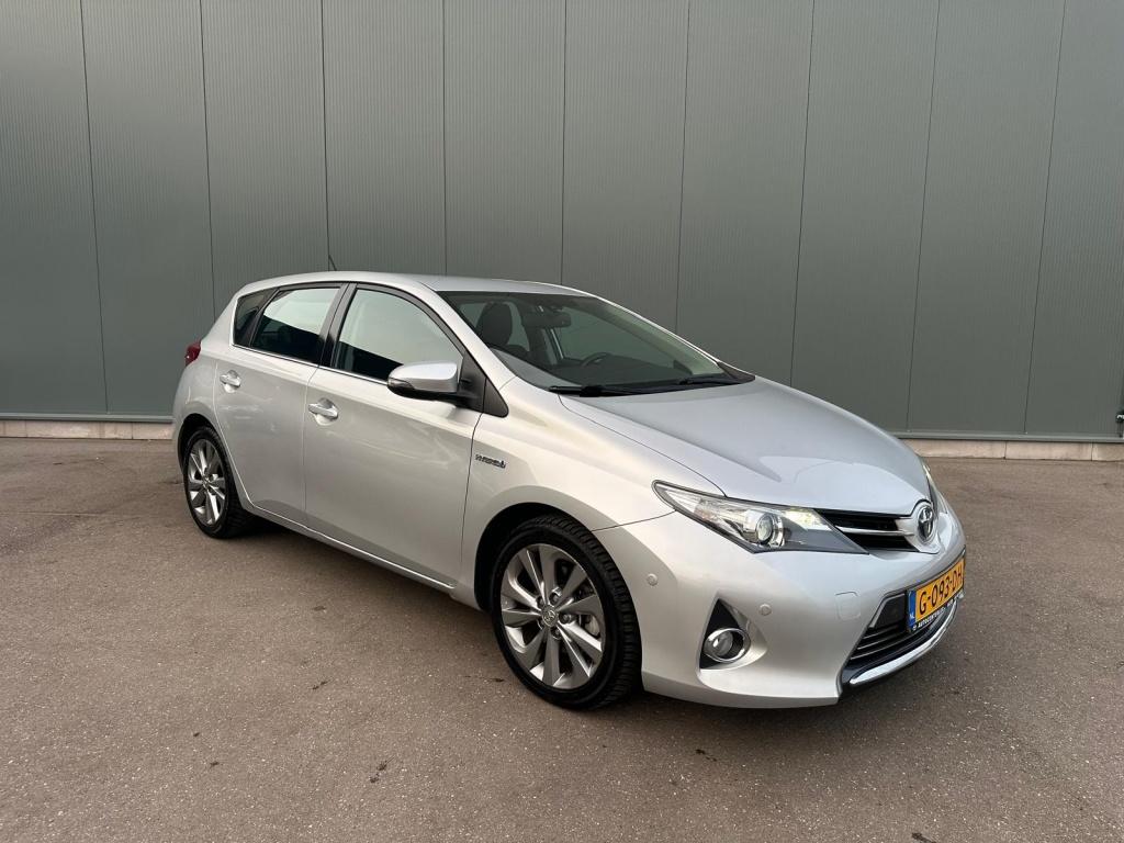 Toyota Auris 1.8 Hybrid Dynamic CAMERA | STOELVERWARMING !, Euro 5, 4 cilinders, Bedrijf, Auris