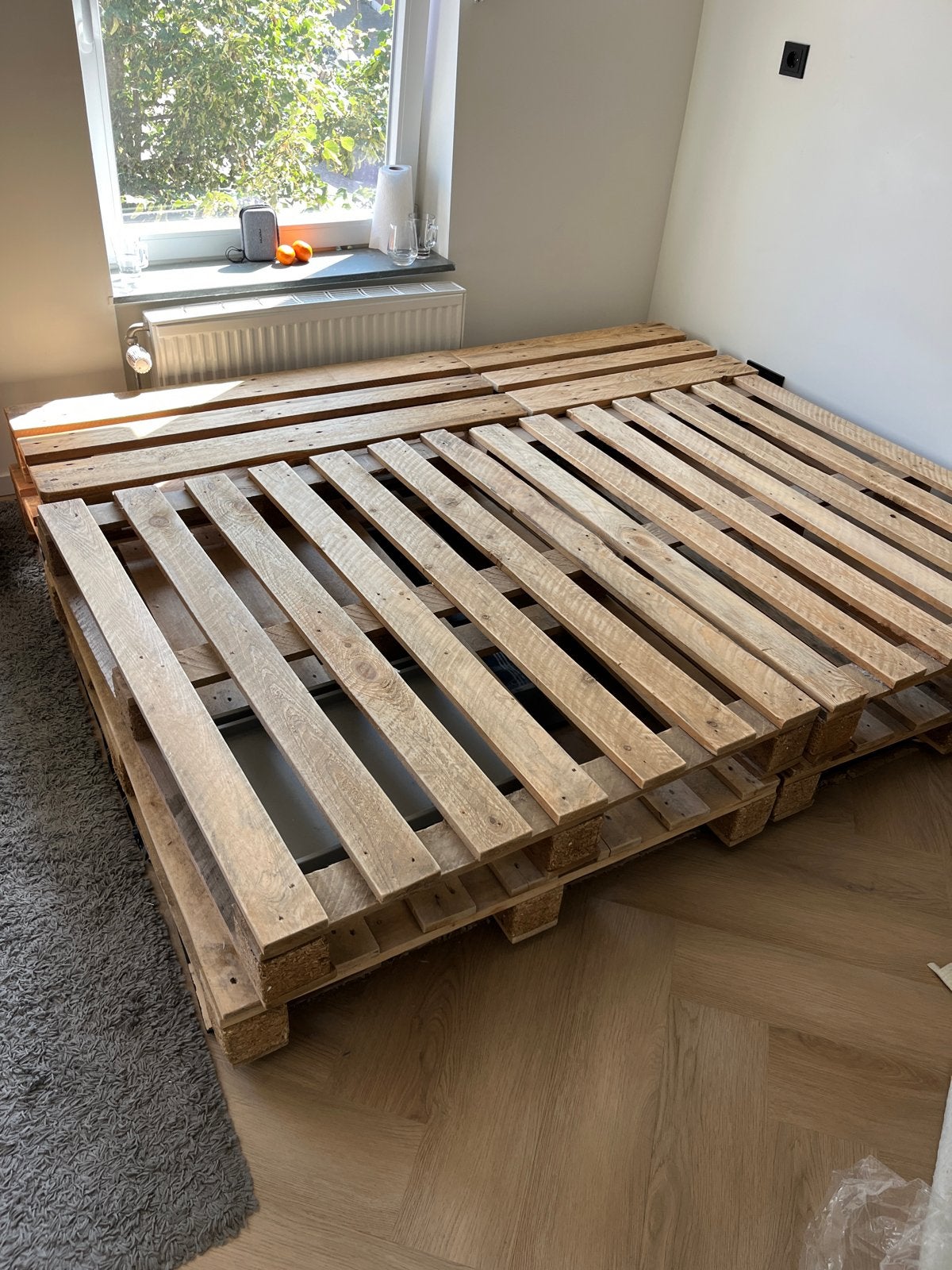 Palletbed 180x200 cm - pallets, Ophalen, Overige kleuren, Tweepersoons, Zo goed als nieuw