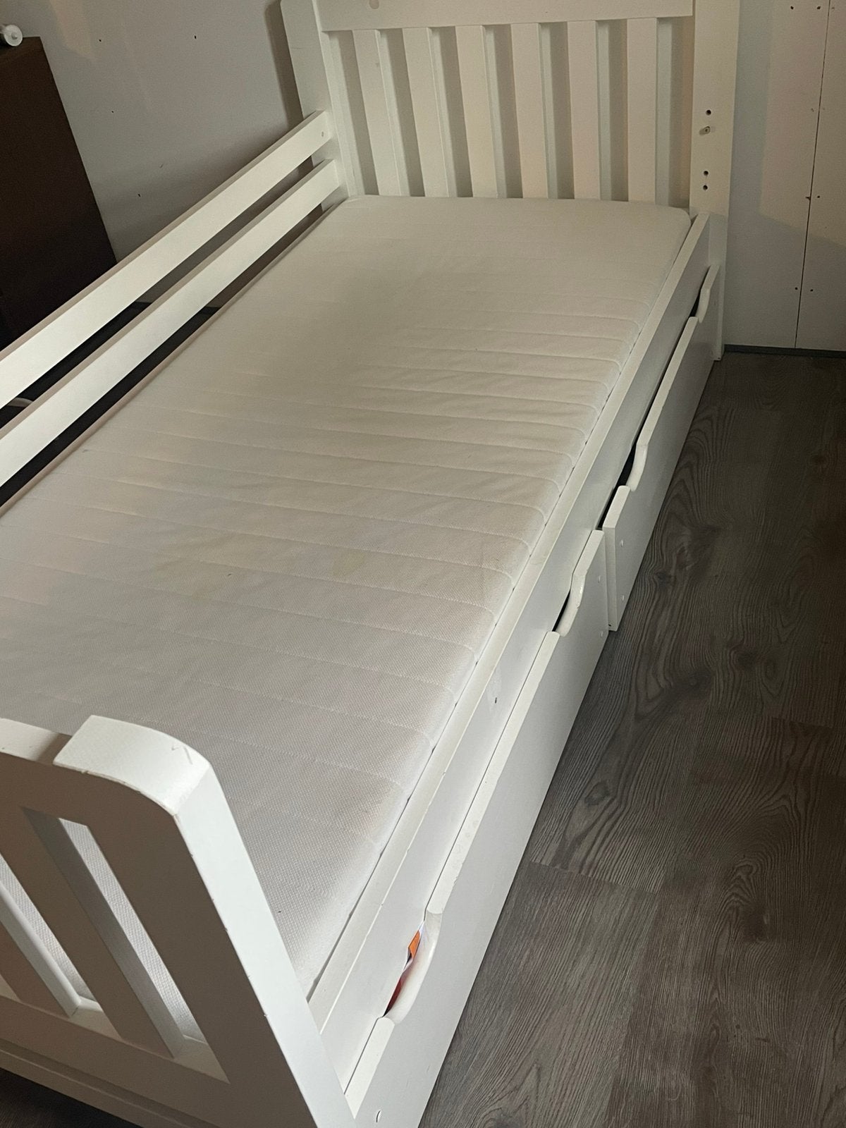 Eenpersoonsbed met matras, Ophalen, 85 tot 100 cm, Gebruikt, Matras