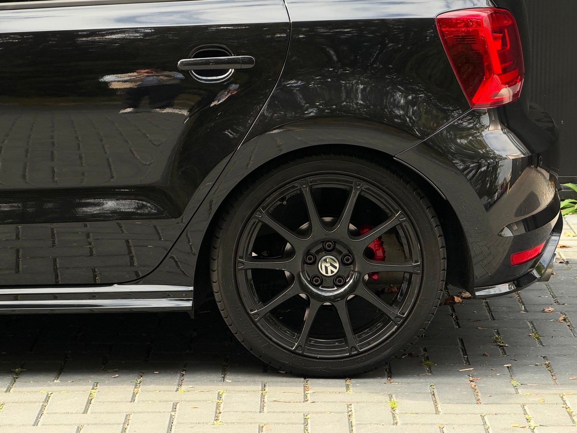 Volkswagen POLO 1.8 TSI GTI PANO/CAMERA/ABT/BOMVOL/VERLAAGD/, Auto's, Gebruikt, Zwart, Leder, Bedrijf