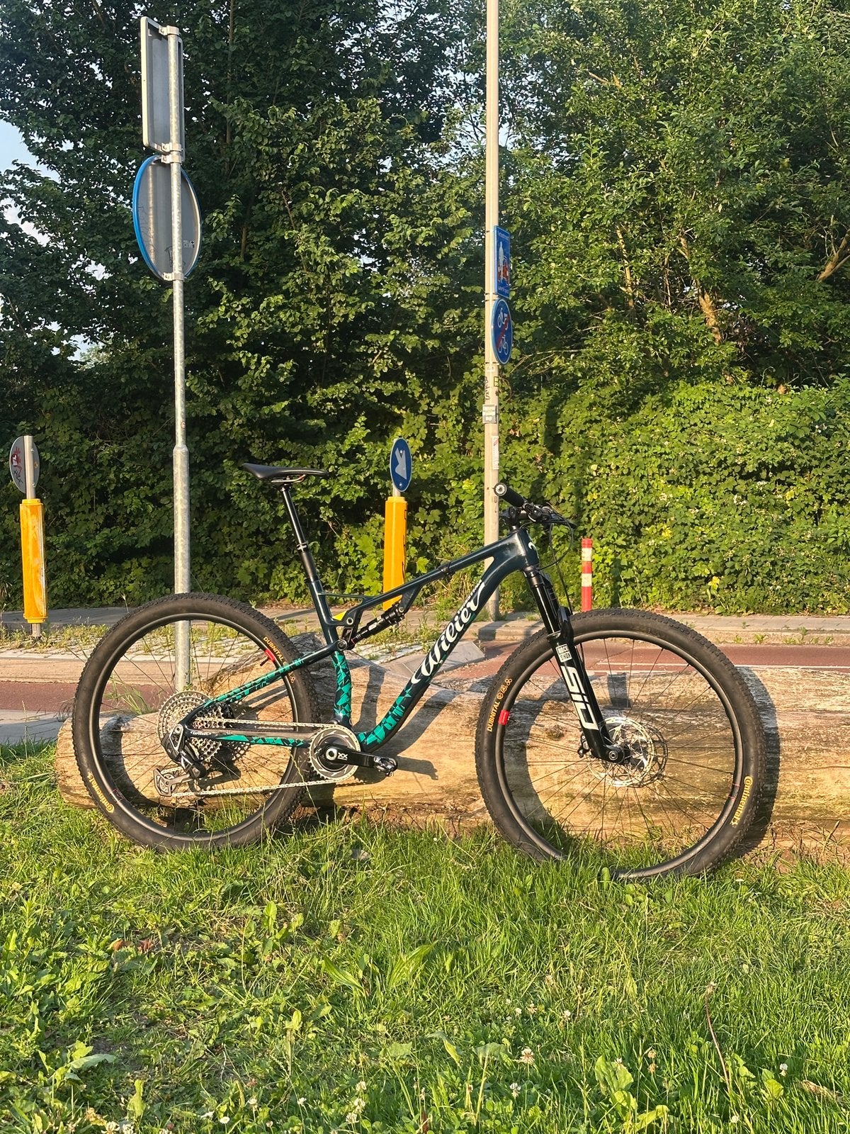 Wilier Urta Max SLR Large SRAM XXSL Quarq Reserve 28 i9 1/1, Zo goed als nieuw, Schijfrem, 53 tot 57 cm, Ophalen