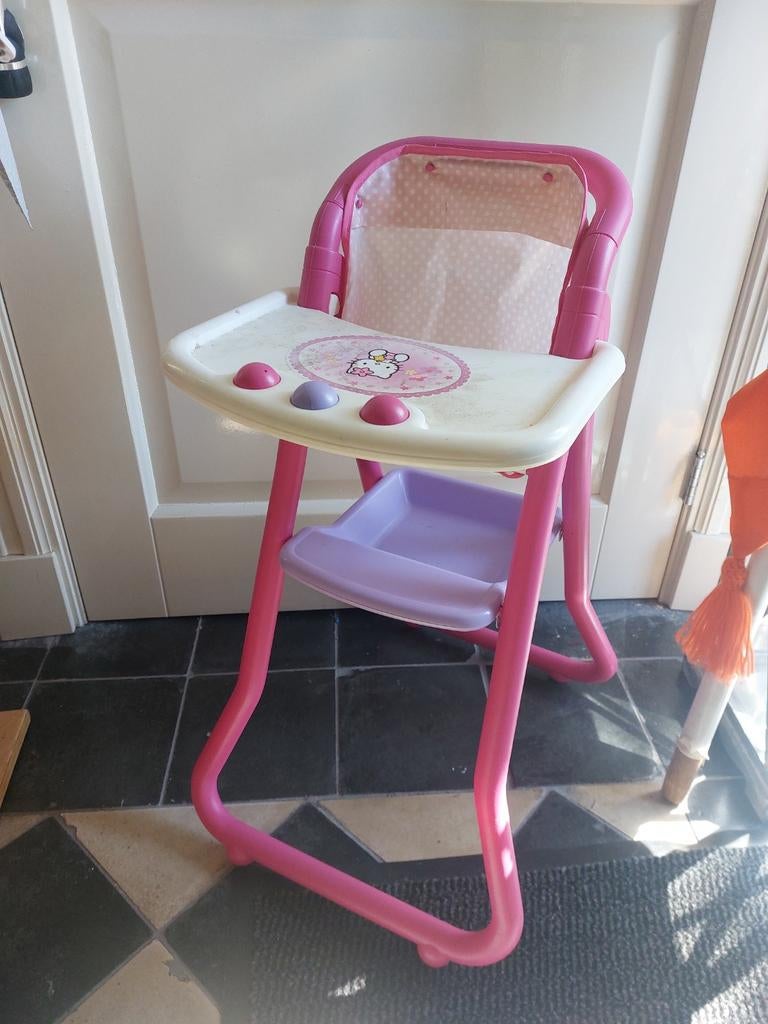 Roze poppenstoeltje met Hello Kitty, Ophalen of Verzenden, Gebruikt, Meisje