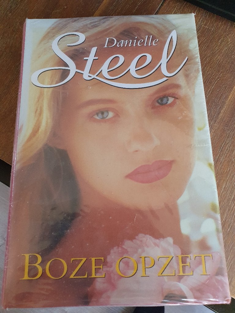 Boek danielle steel boze opzet nieuw in plastic, Boeken, Ophalen, Nieuw