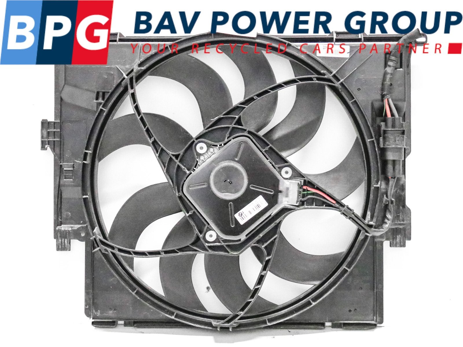 VENTILATOR F20 F36 400W BMW 3 serie (F30) (17428641963), Auto-onderdelen, Gebruikt, BMW, Petuelring 130
80809  München, DE, Bayerische Motoren Werke AG