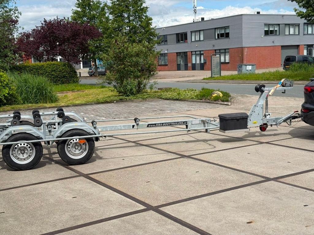 Riba tandemas trailer met 2x 1150KG assen direct beschikbaar, Watersport en Boten, 1500 tot 3000 kg, 6 tot 9 meter, Overige typen