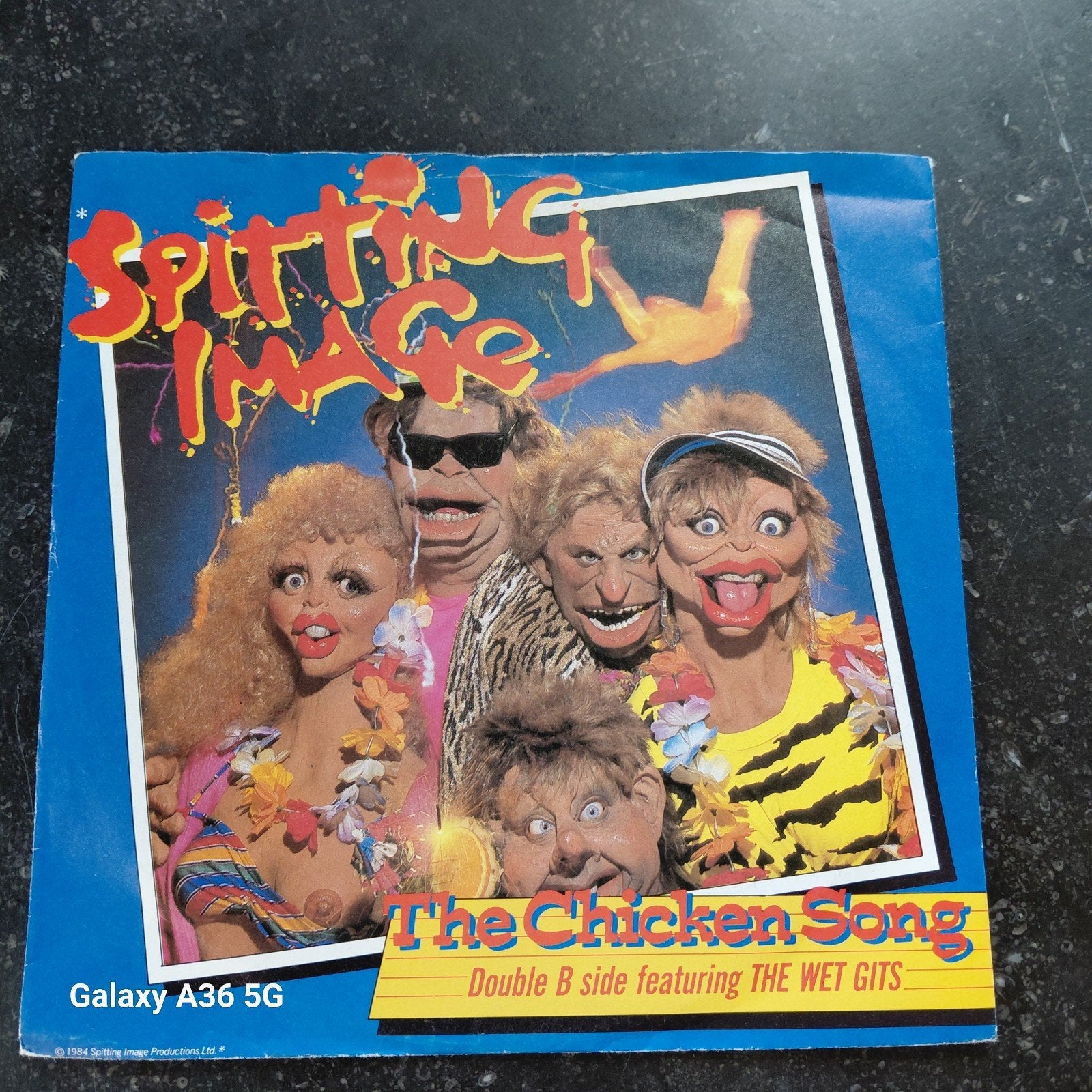 Spitting Image - The Chicken Song 7 inch vinyl single, Cd's en Dvd's, Gebruikt, 7 inch, Ophalen of Verzenden, EP