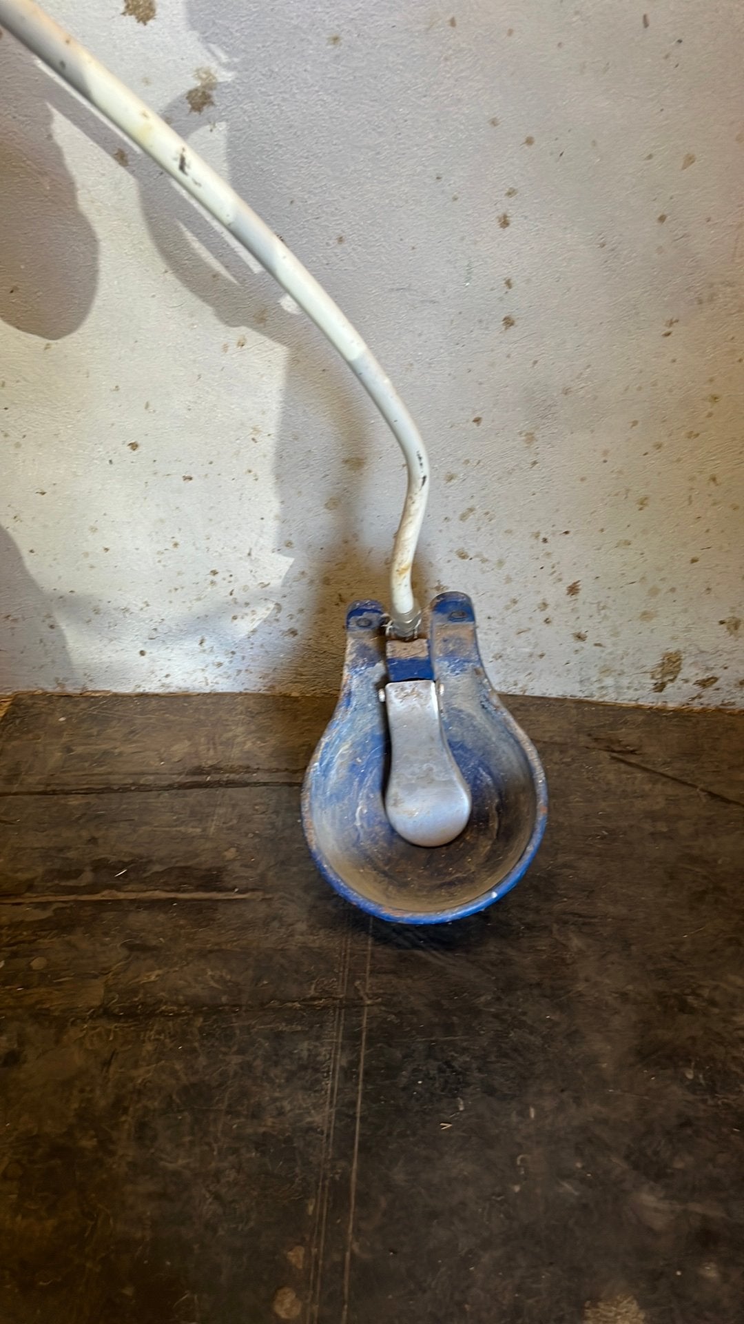 Drinkbak incl diverse nippels, Dieren en Toebehoren, Overige Dieren-accessoires, Ophalen of Verzenden, Zo goed als nieuw